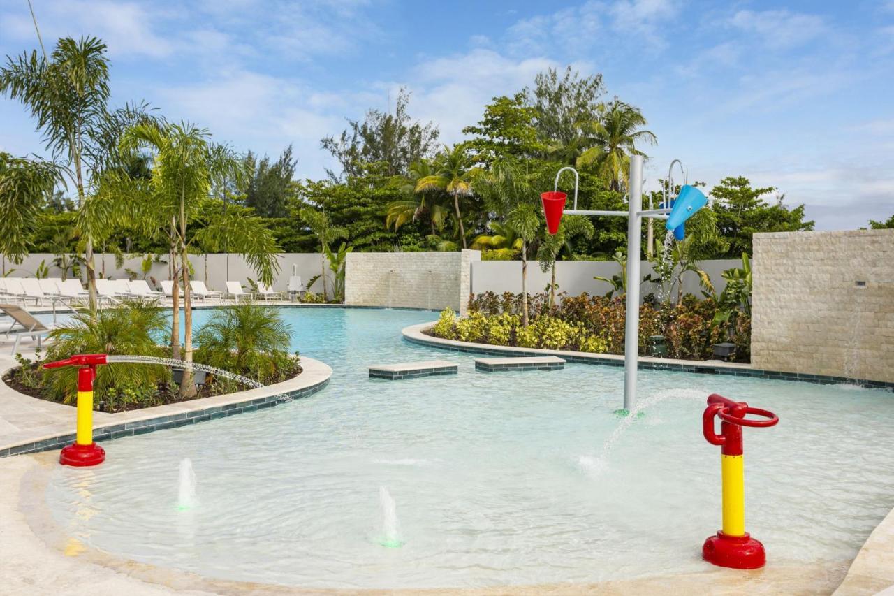 Fairfield By Marriott Luquillo Beach Екстериор снимка